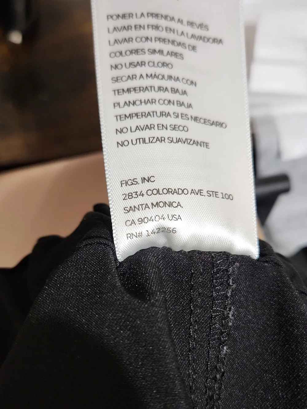 Figs Men's Pisco Basic Scrub Pants in Black Size Medium